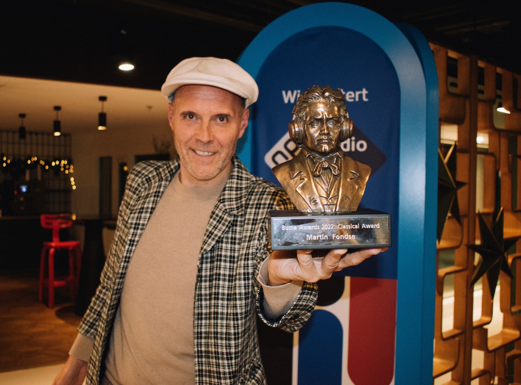 Martin Fondse krijgt Buma Classical Award 2022.jpg