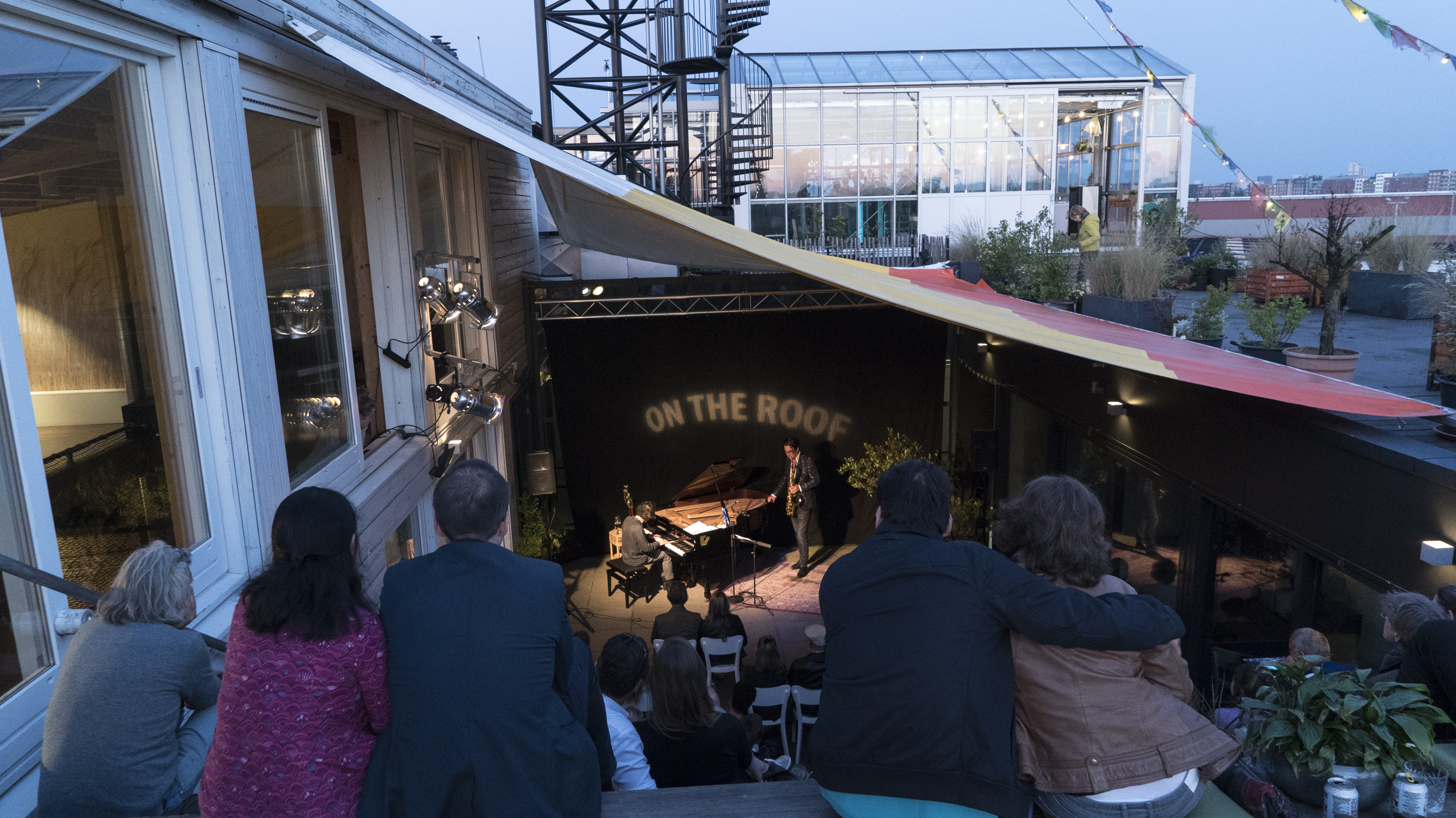 OtR_General view during concert_dawn_DSC2218_m_Photo by Sophie Conin.jpg