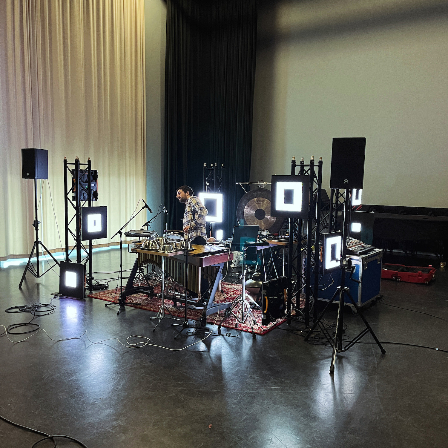 OK AI research at Muziekgebouw aan 't IJ.jpg