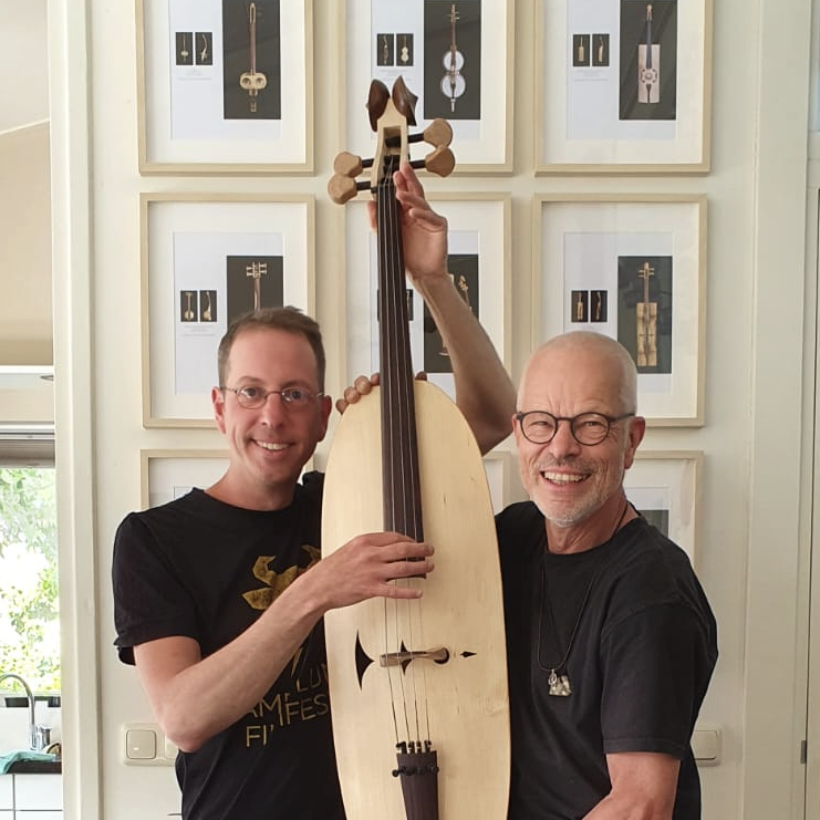 250924-Oene-van-Geel-Splendor-amsterdam-met-Rob-en-instrument-VK-ee0d.png