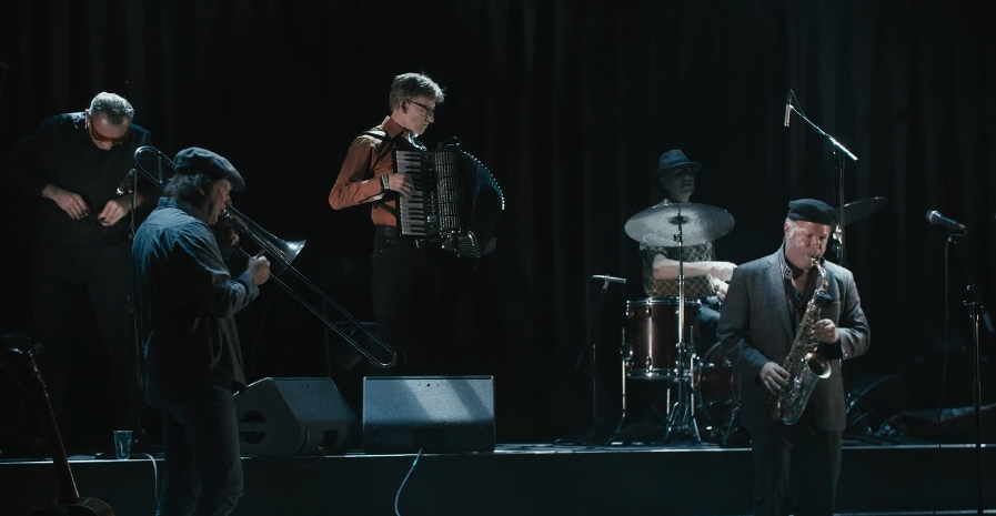 Amsterdam Klezmer band.png
